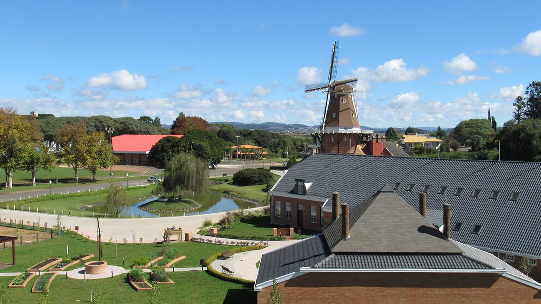 Pontos turísticos do Paraná guardam história da imigração holandesa