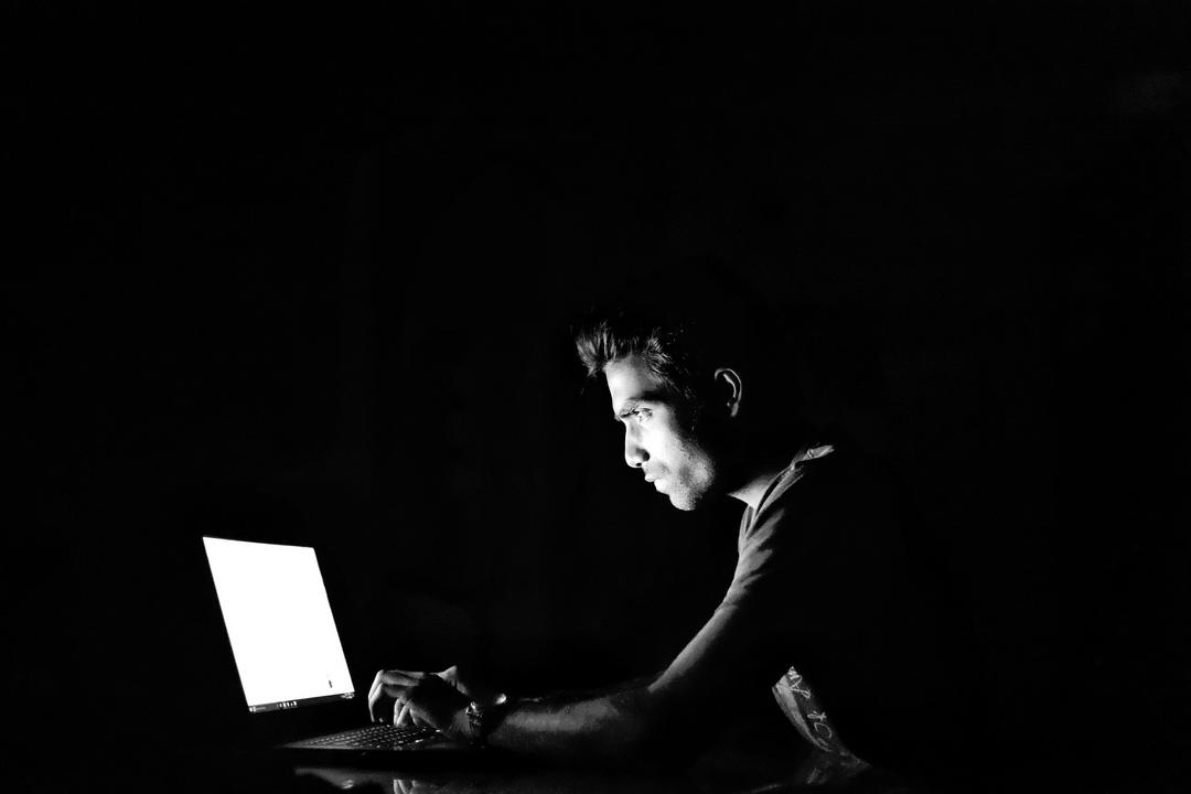 Cerca de 65% da população adulta já foi vítima de crime cibernético