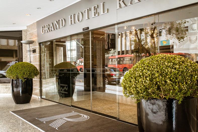 Grand Hotel Rayon apresenta seu novo site