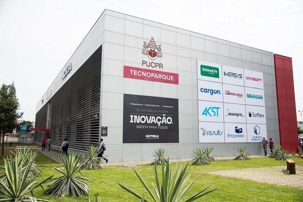 PUCPR e Governo do Paraná se unem para desenvolver soluções inovadoras