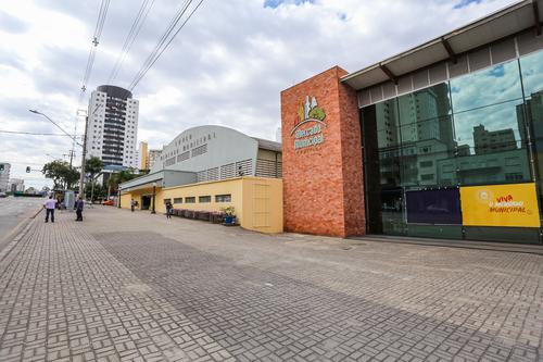Confira o horário de funcionamento do Mercado Municipal de Curitiba para o feriado de Corpus Christi
