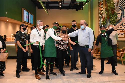 Palladium Curitiba inaugura mais uma Starbucks na capital paranaense